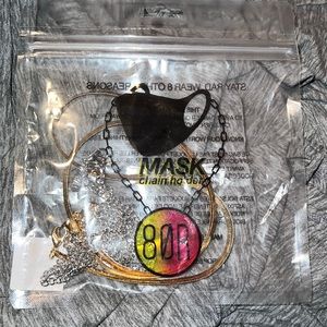 Face Mask Chain Holder